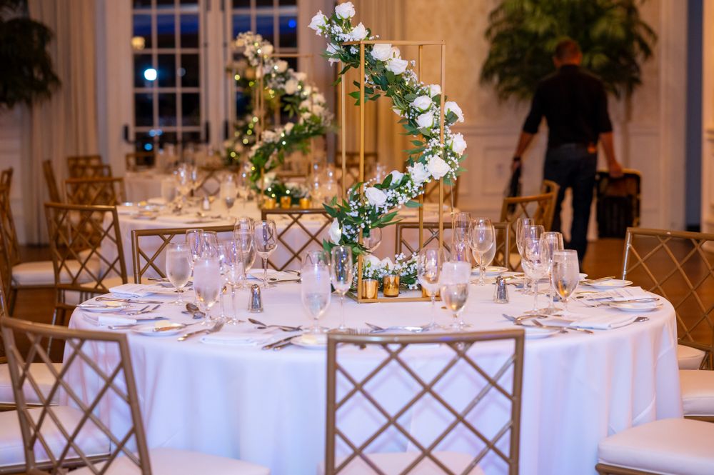 Elegant Ballroom Wedding Decor