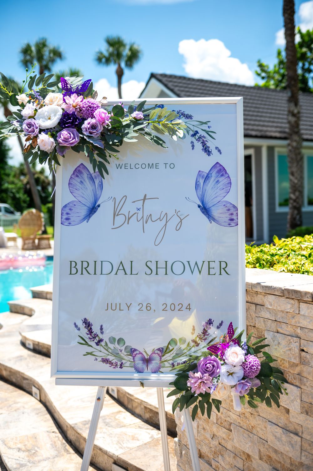 Elegant Ballroom Wedding Decor